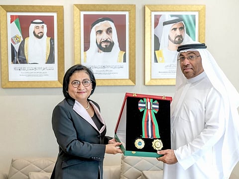 Hjayceelyn M. Quintana, Ambassador of the Republic of the Philippines to the UAE, receiving the Medal of Independence of the First Order in Abu Dhabi. 