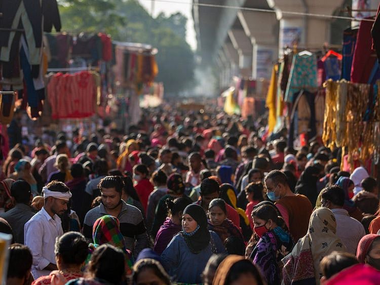 india crowd-1640851630775