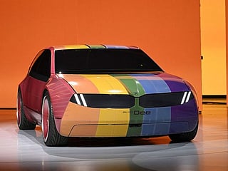 Photos: BMW unveils car that can change colour at CES 2023