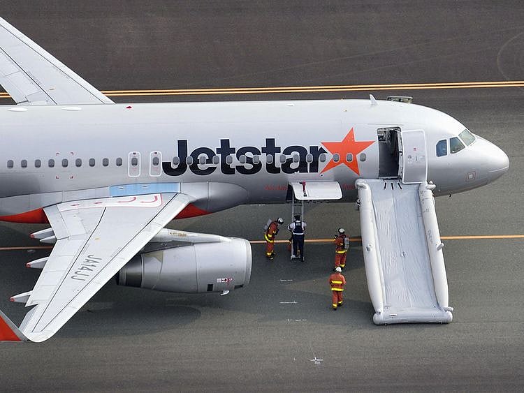 Jetstar plane