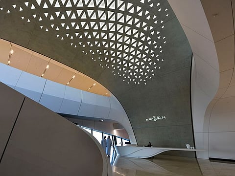 In addition to the technological integrations, the structure and finishing of the headquarters is sustainable by design, facilitating minimal energy consumption. 