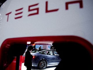 Tesla data breach affects over 75K people, starts notifying workers