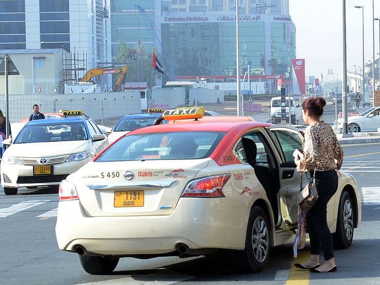 DUBAI TAXI CABS