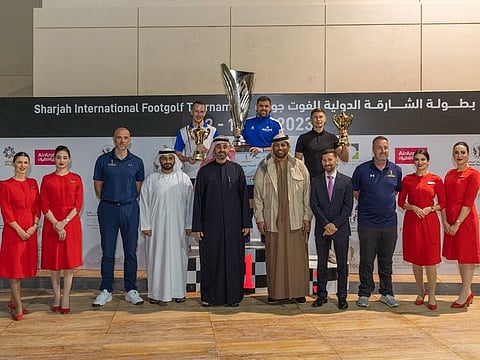 Khalid Jasim Al Midfa, Sheikh Salim bin Mohammed Al Qassimi, Issa Hilal Al Hazami, and Mr. Ziad Al Sharabi with the winners during the awarding ceremony.