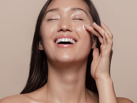 Bouncy, youthful, dewy jello skin