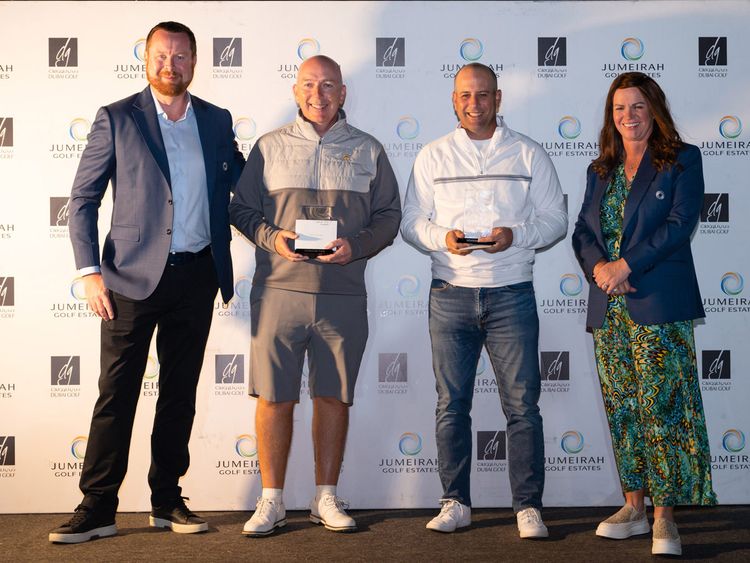 Captain's Drive-In & Generations Day Winning Pairs Mark Schoombie and Alan McNamara flanked by Mens Captain Jonathan Hall & Ladies Captains Evelyn Downham