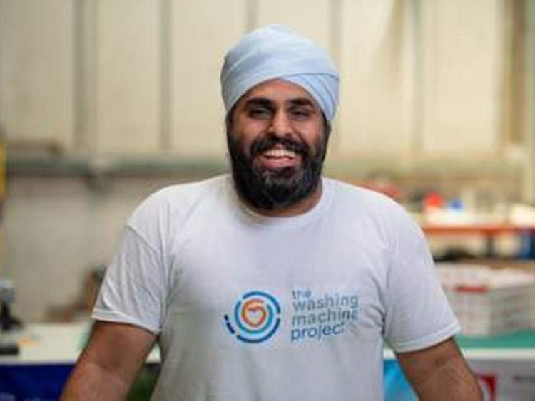 Navjot’s machines are also helping Ukrainian families who have been forced to flee their homes and are currently living in humanitarian aid centres.