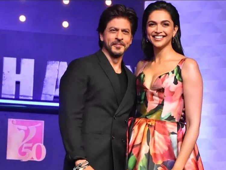 SHAH RUKH AND DEEPIKA PATAAN