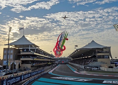 Etihad Air flypast just before Formula 1 Etihad Airways Abu Dhabi Grand Prix 2022 at Yas Marina circuit. Photo: 