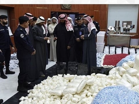 The drugs were in the possession of the “international gang” and were discovered during a raid supervised by First Deputy Prime Minister and Interior Minister Sheikh Talal Khaled Al Ahmad Al Sabah.