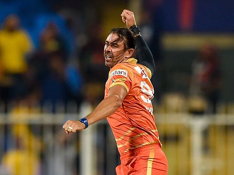 David Wiese of Gulf Giants claimed 5 wickets for 20 runs against Sharjah Warriors in the DP World IL T20 match at Sharjah cricket stadium on Monday.