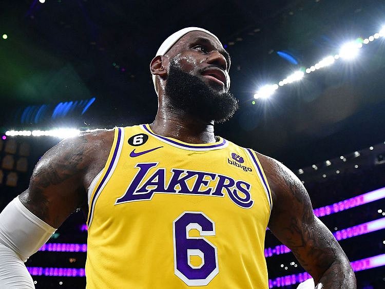 20230208 lebron king james