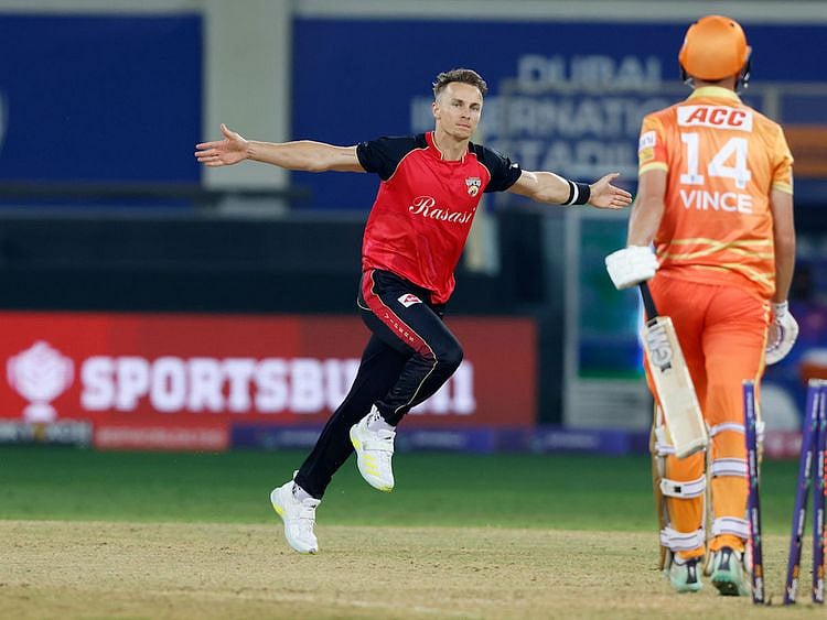 Tom Curran