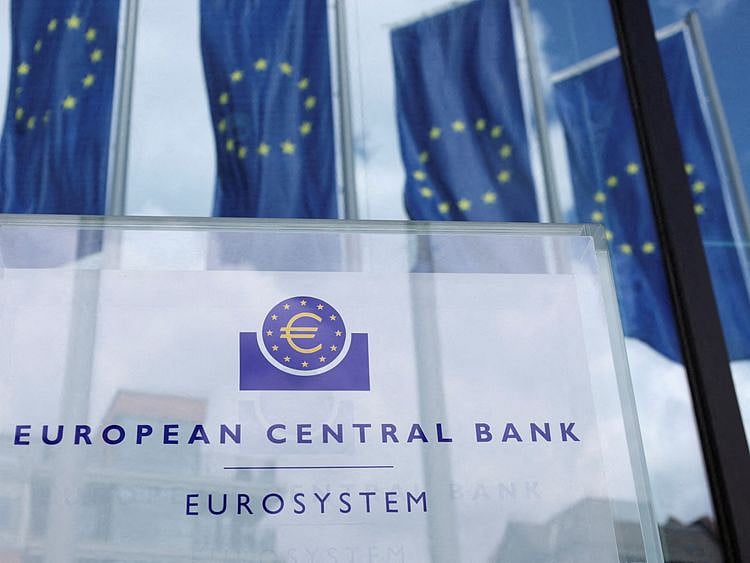 Copy of 2023-02-08T094444Z_1865881023_RC2AGV9C93WP_RTRMADP_3_ECB-BANKS-1676274269451