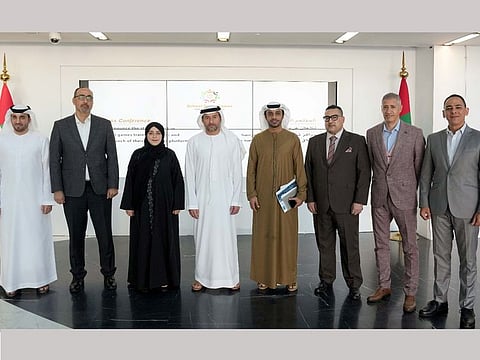 Sheikh Suhail Bin Butti Al Maktoum, Secretary General of the Federation, with other dignitaries. 