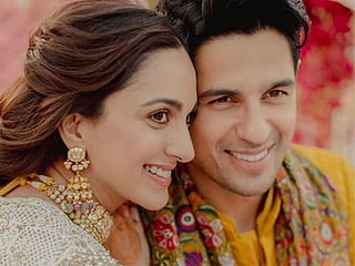 When Bollywood actor Sidharth Malhotra attended party to meet Kiara Advani, despite high fever