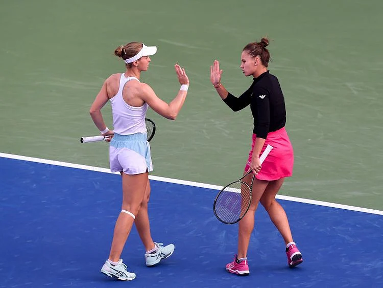 Dubai women's final