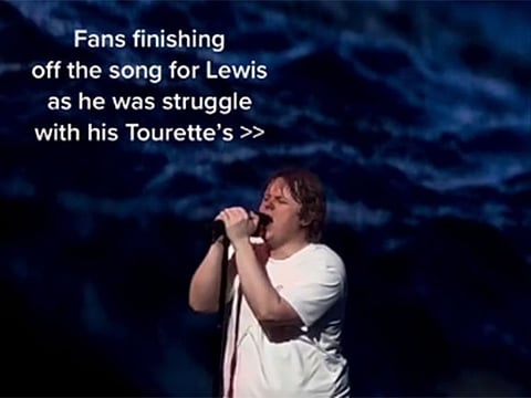Fans help singer Lewis Capaldi on stage