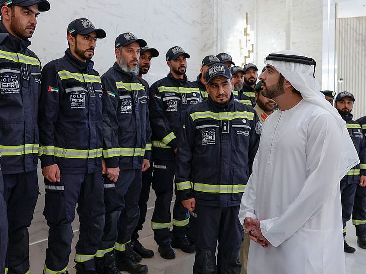 hamdan-with-rescue-team-pic-from-hamdan-twitter-account-1677513826394