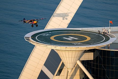 Moments before touchdown of the record-setting feat on Tuesday morning 