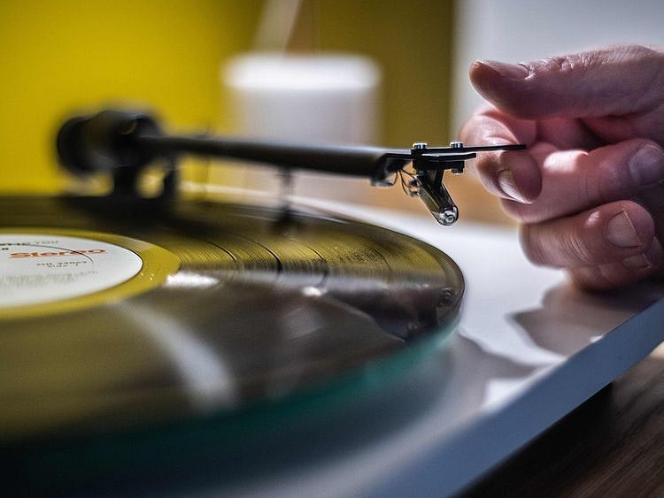 vinyl record player
