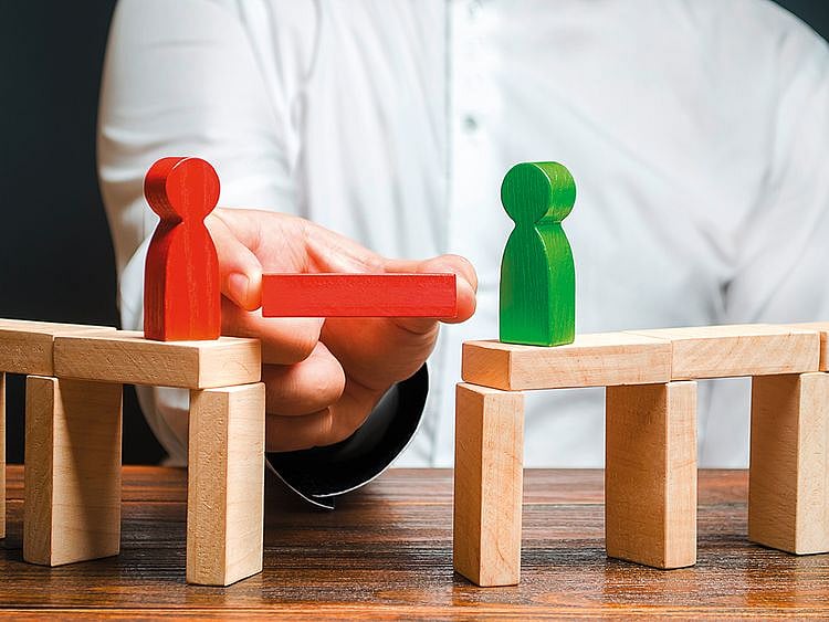 Legal-Consultants-AWS-shutterstock FOR-WEB