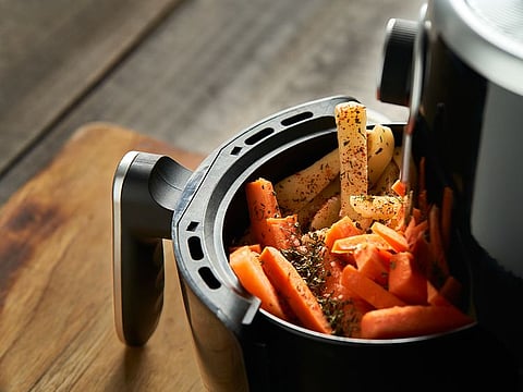 Make meal preparations a breeze this Ramadan, with air fryers, microwave ovens and cooking ranges that are efficient and easy to use.