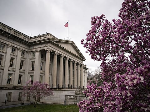 US authorities took extraordinary measures to shore up confidence in the financial system after the collapse of Silicon Valley Bank, introducing a new backstop for banks that Federal Reserve officials said was big enough to protect the entire nation's deposits.