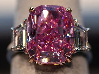 Scientists find 'missing ingredient' for pink diamonds
