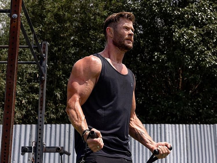 Chris Hemsworth 