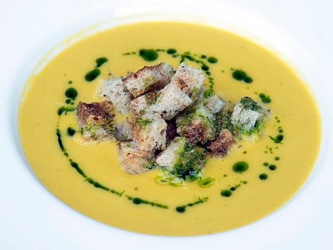 Chickpea soup with parsley oil and za'atar
