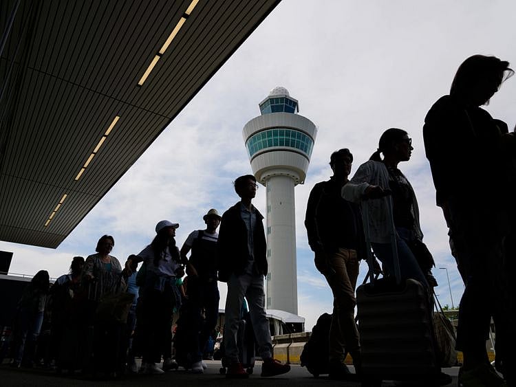 Copy of Netherlands_Airport_85865--7b24d-1680930808033