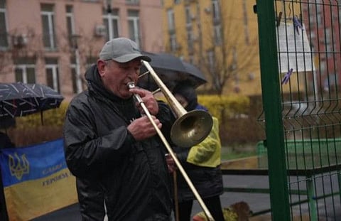 The start of the full-scale war made me pick up the trombone again, Valentyn Dudkin says.