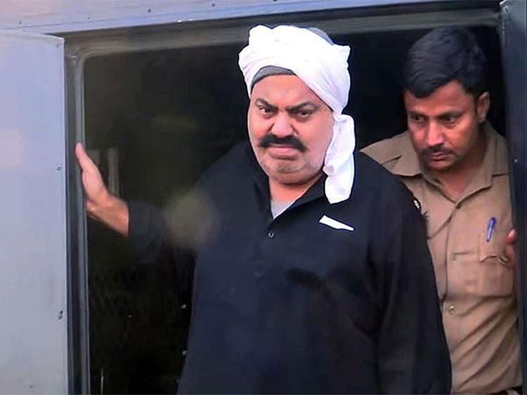 Gangster-turned-politician Atiq Ahmed and his brother Ashraf shot dead