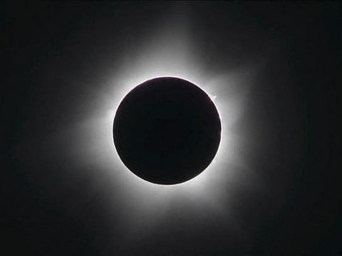 Photos: 'Awesome' solar eclipse wows viewers in Australia, Indonesia