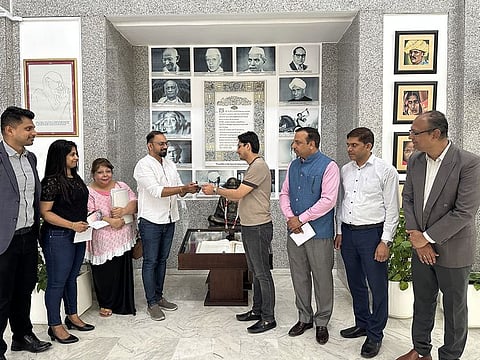Priya Indru Mani (third from left) during an event at the Indian consulate in Dubai to solve her problems and appreciate those who helped her