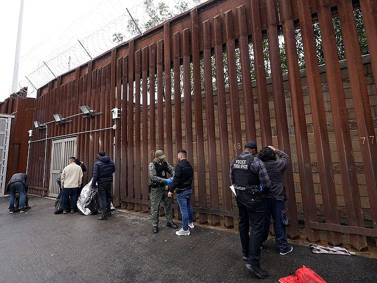 Immigration_Asylum_24059--b46d2-(Read-Only)