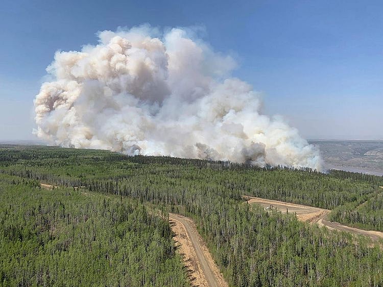 20230508 alberta wildfires
