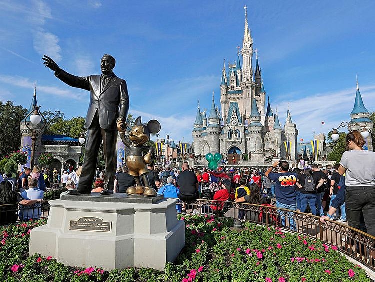 Disney-Iger_17412--ca7fb~1-(Read-Only)