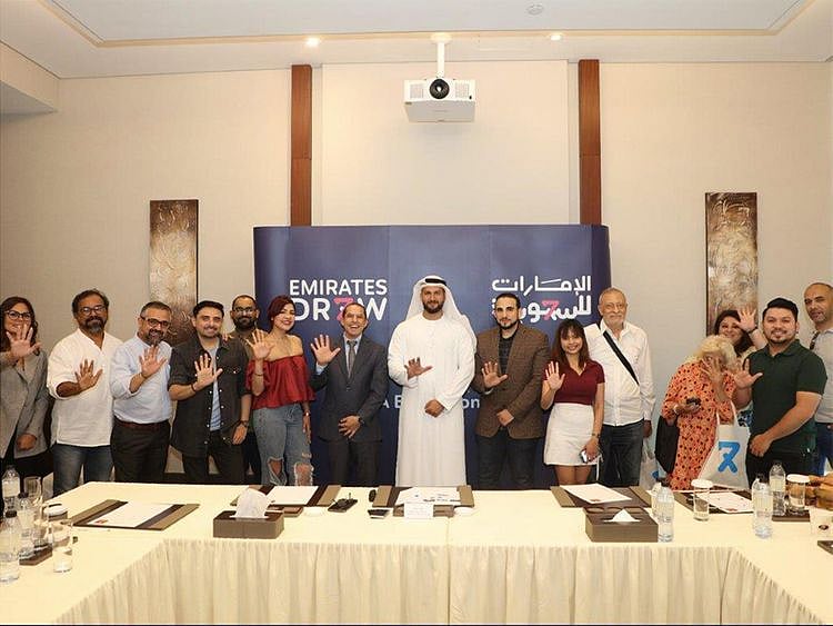 1200x900_Image_EmiratesDraw