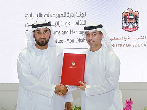 The agreement was signed by Dr Ahmad Belhoul Al Falasi, Minister of Education (right) and Major General Pilot Faris Khalaf Al Mazrouei, Commander-in-Chief of Abu Dhabi Police and Chairman of the Cultural Programmes and Heritage Festivals Committee – Abu Dhabi