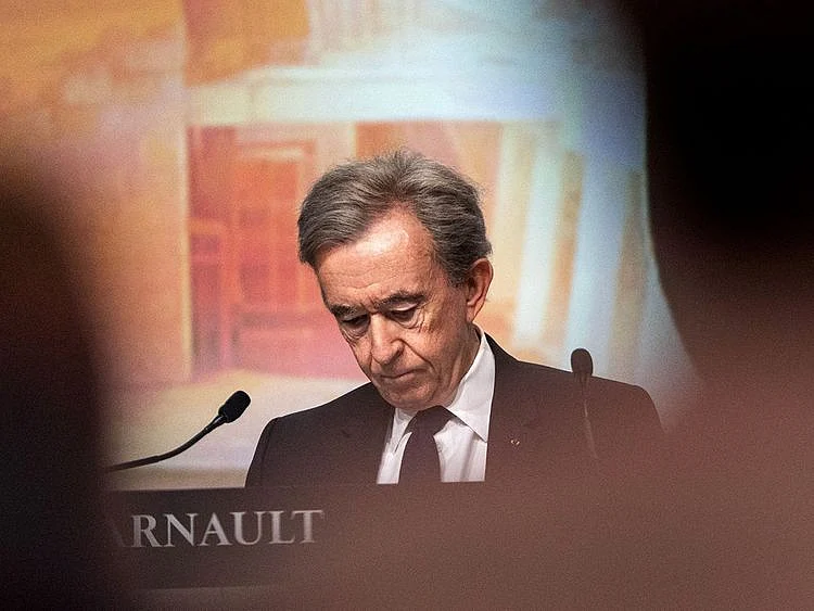 Bernard Arnaul
