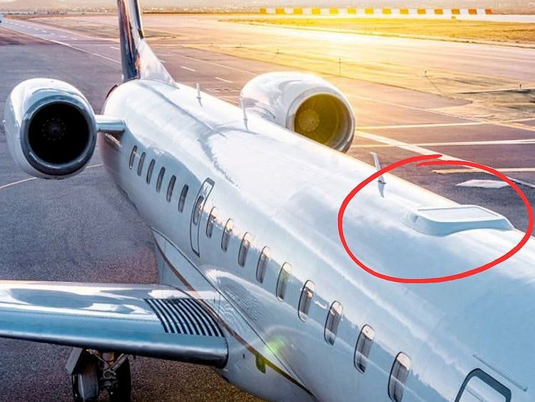 Starlink for airlines inflight WiFi