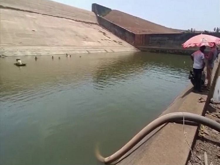 India: Official suspended for draining entire reservoir to retrieve mobile phone