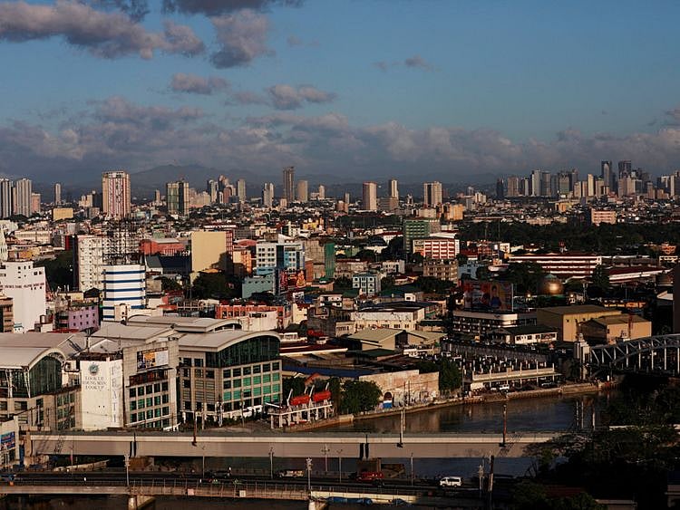 Copy of 2023-05-05T022152Z_1657918202_RC21S0A553G3_RTRMADP_3_PHILIPPINES-ECONOMY-INFLATION-1685371788919