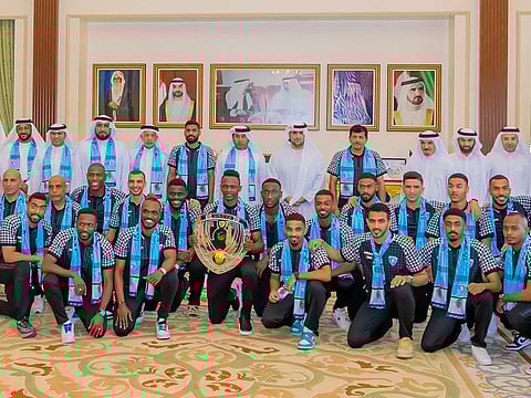 Sheikh Saeed with Saeed Hareb and Hatta players and the board members during a meeting at Zabeel Club.