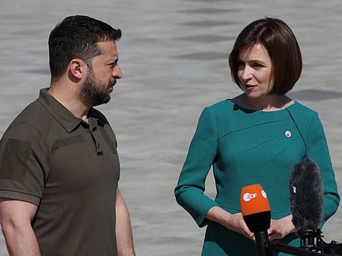 Ukraine's President Volodymyr Zelenskiy and Moldova's President Maia Sandu speak to the media during a meeting of the European Political Community at Mimi Castle in Bulboaca, Moldova June 1, 2023. 