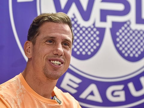 Spaniard Paquito Navarro has been pulling his weight for Tigers, playing a second marathon encounter in the World Padel League. 