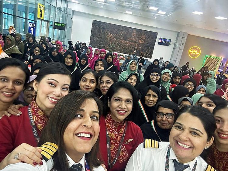 WIN INDIA HAJ WOMEN-1686306577685