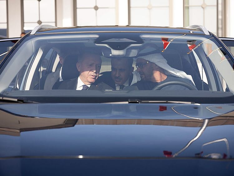  UAE President Sheikh Mohamed bin Zayed Al Nahyan is received by Recep Tayyip Erdogan, President of Turkey (left), at Ataturk Airport, on Saturday, June 10, 2023. 